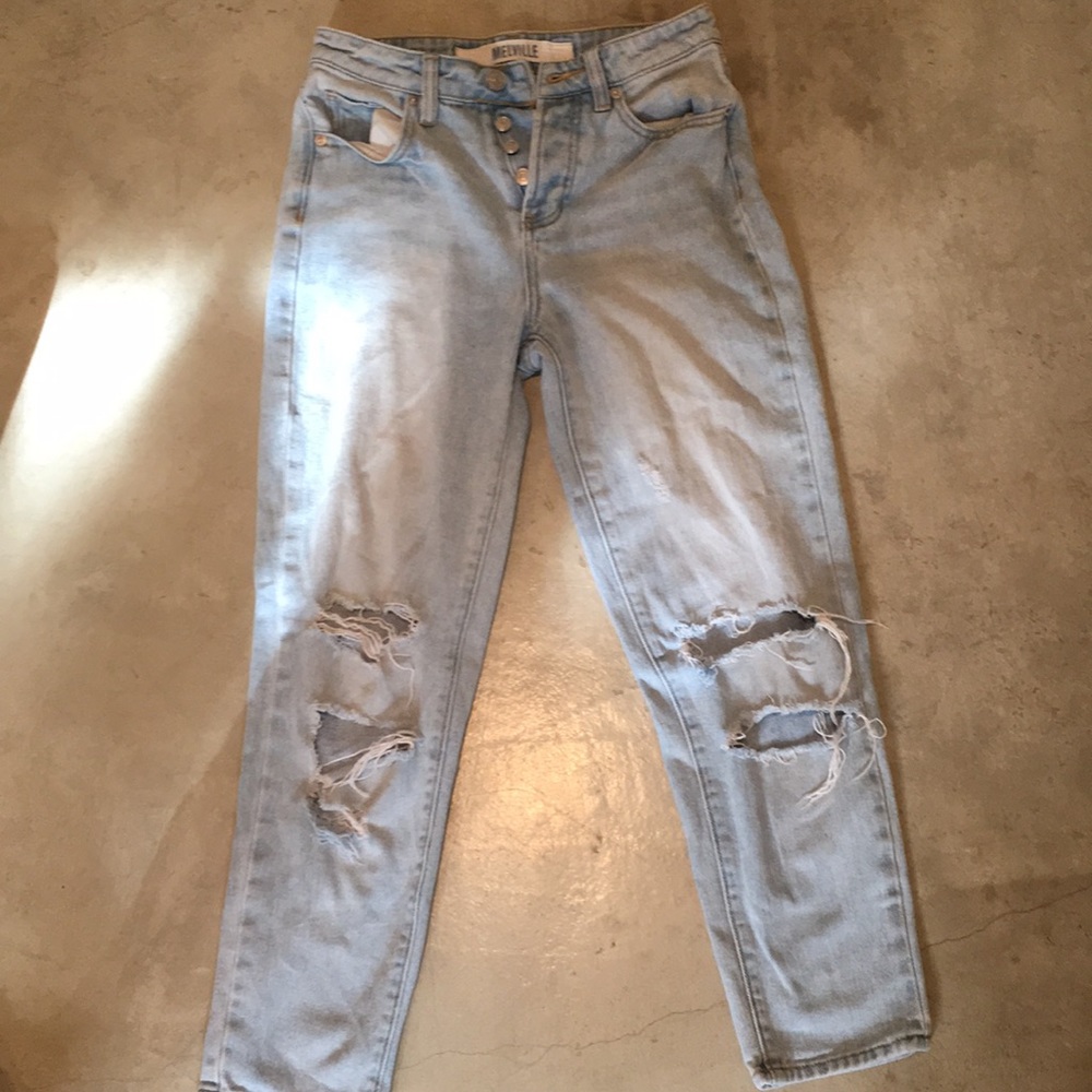 Brandy Melville boyfriend jeans